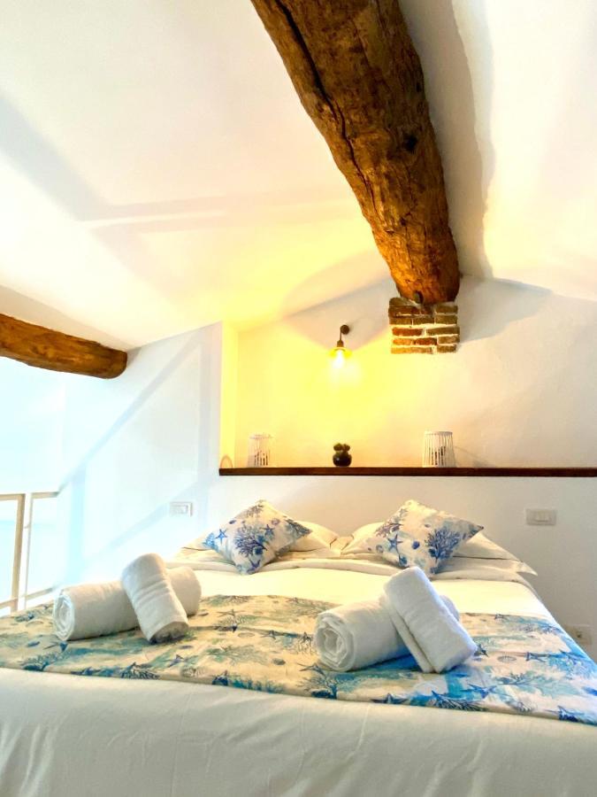 Cozy Loft Marina View Apartment Savona Exterior photo