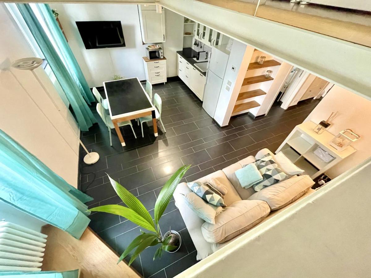 Cozy Loft Marina View Apartment Savona Exterior photo